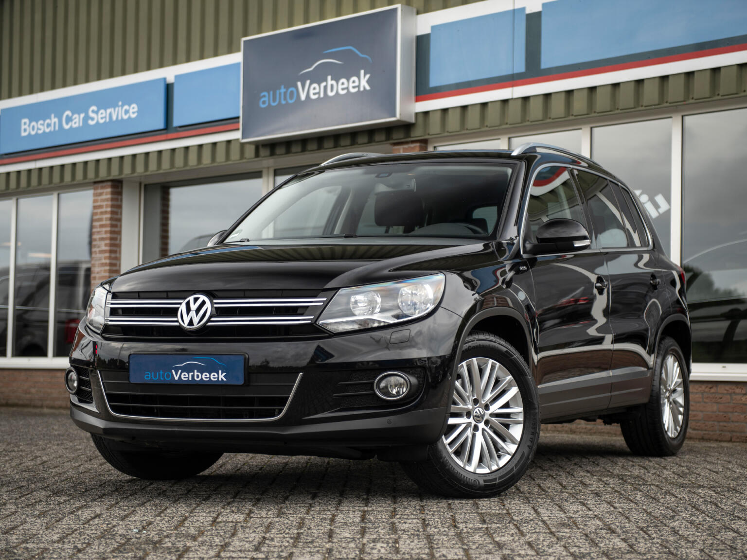 Volkswagen-Tiguan-0